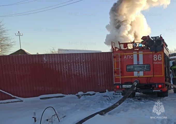 Пожарно-спасательные подразделения Ленинградской области ликвидировали пожар в Тосненском районе